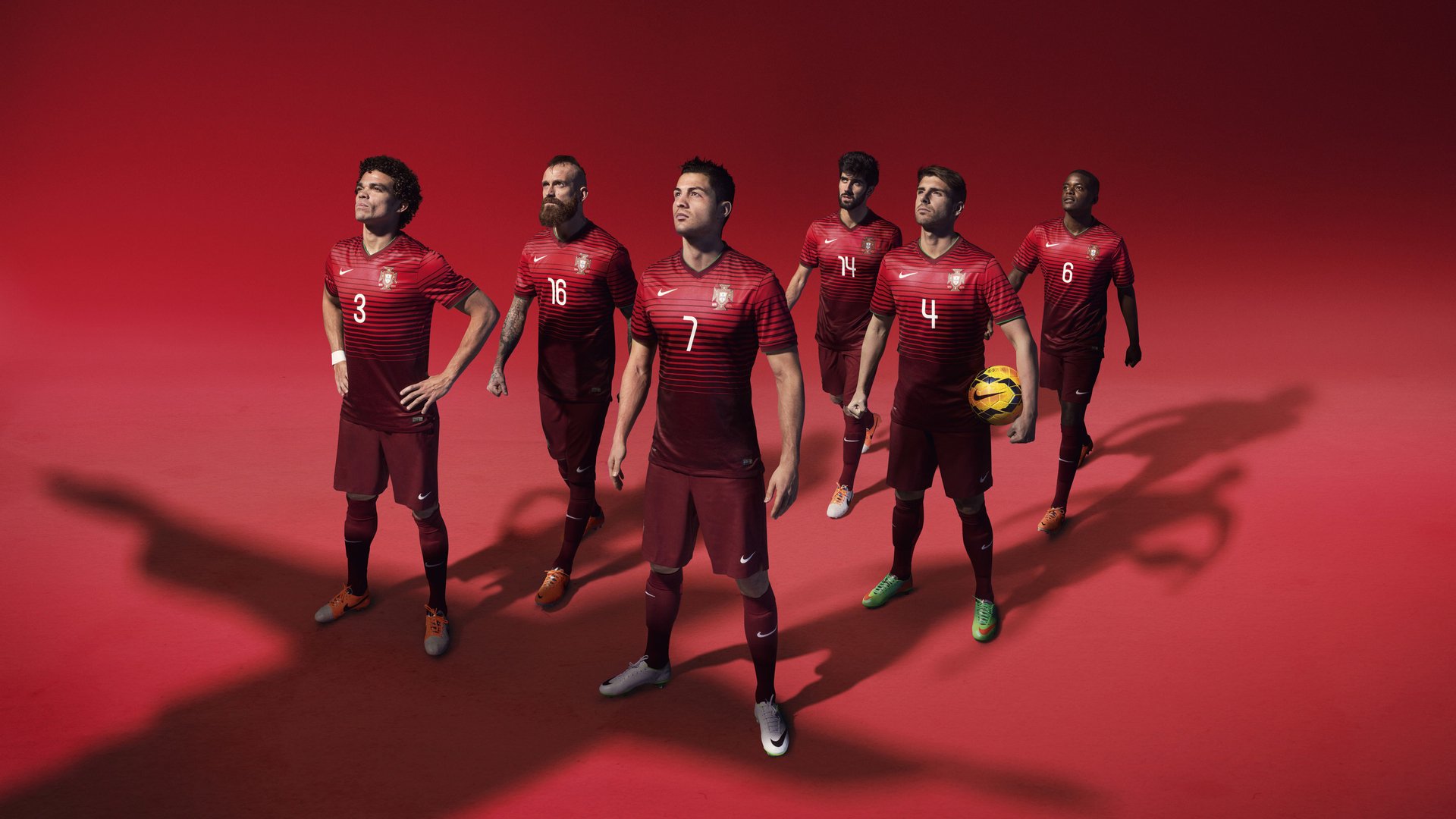 爱游戏全站app注册-一年一度的全民沙滩足球狂欢夜，沙滩足球赛